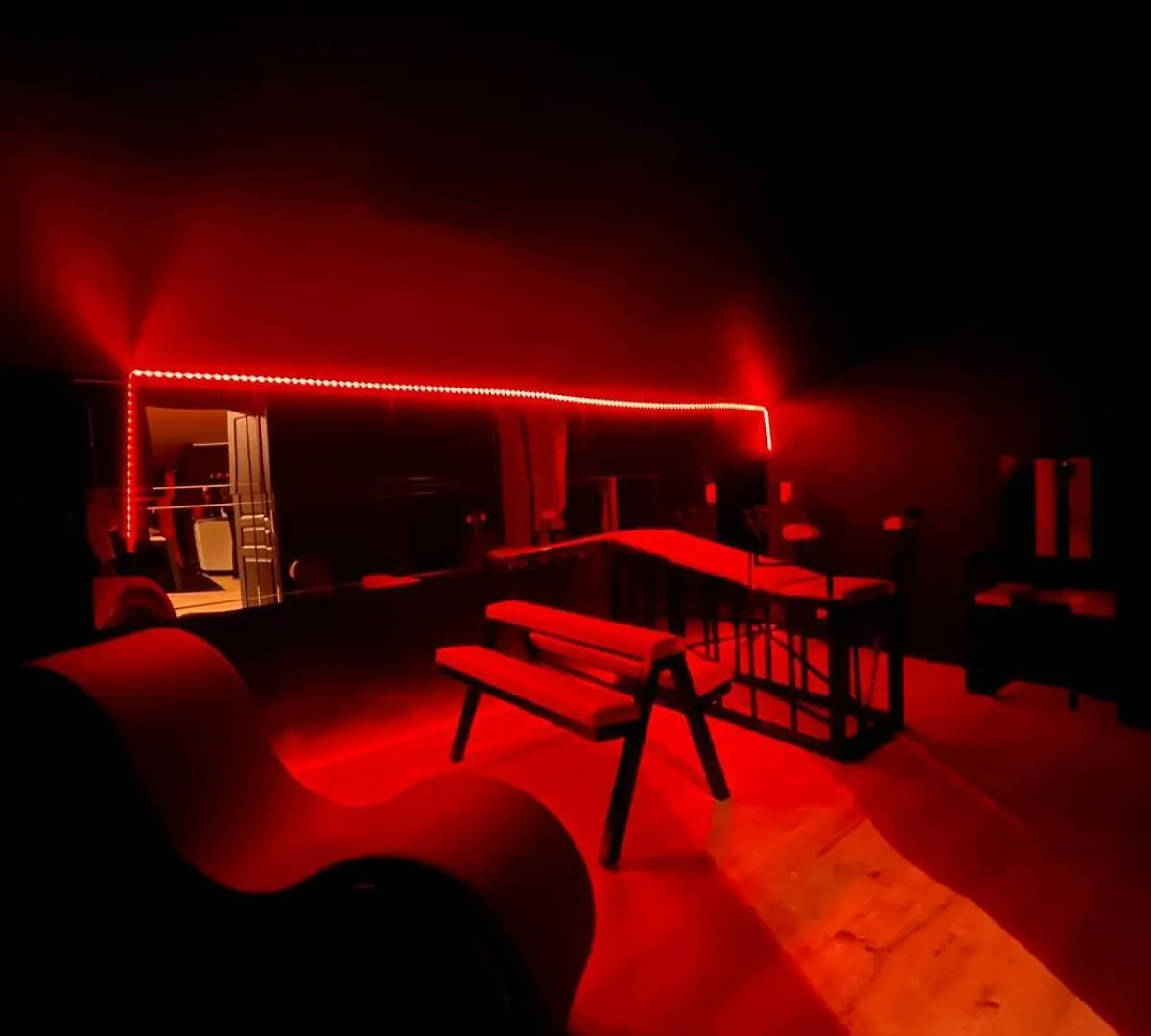 Love hotel Le Sensual Hotel Gardanne France